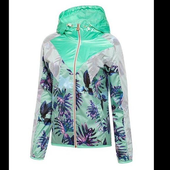 Puma windbreaker light jacket - Picture 2 of 7
